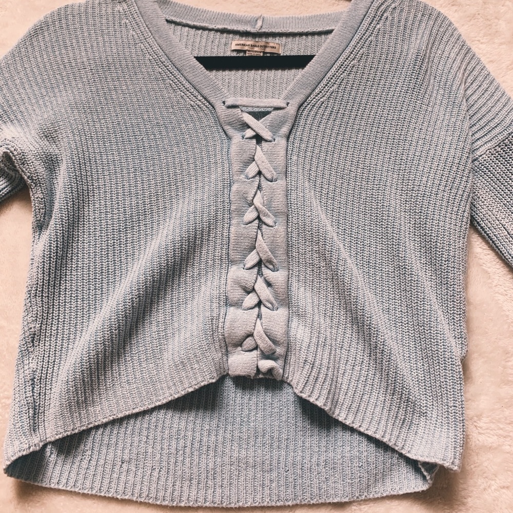 american eagle super cute sweater!!